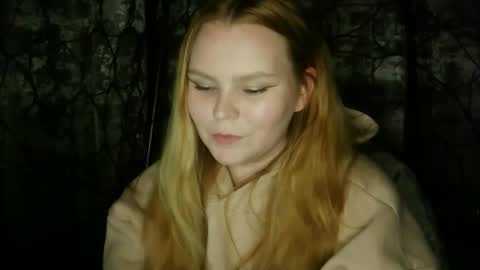 blushing_star online show from 26, 9, 2025