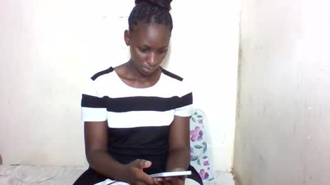Snapshot of blushsiren01 chatting on 18, 4, 2026 blushsiren01 online show from 18, 4, 2026