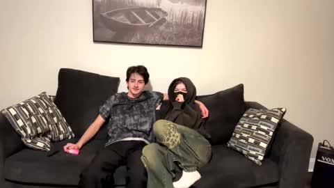 Snapshot of bluskyzz chatting on 12, 2, 2025 BluSky online show from 12, 2, 2025