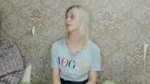 Snapshot of blythemotamedi chatting on 18, 12, 2025 Alisa online show from 18, 12, 2025