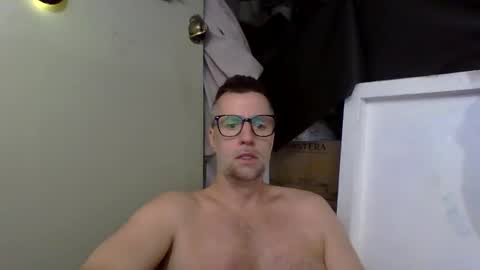 Snapshot of bobberman78 chatting on 20, 10, 2025 Dan online show from 20, 10, 2025