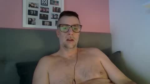 Snapshot of bobberman78 chatting on 30, 11, 2025 Dan online show from 30, 11, 2025