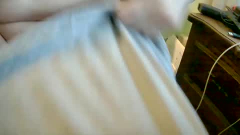 Snapshot of bobbie420_ chatting on 14, 4, 2026 bobbie420_ online show from 14, 4, 2026