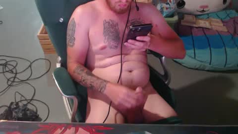 Snapshot of bobby12395 chatting on 25, 9, 2025 Big dick energy online show from 25, 9, 2025