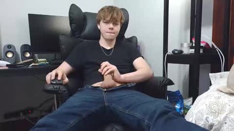 bobby72738 online show from 8, 4, 2026