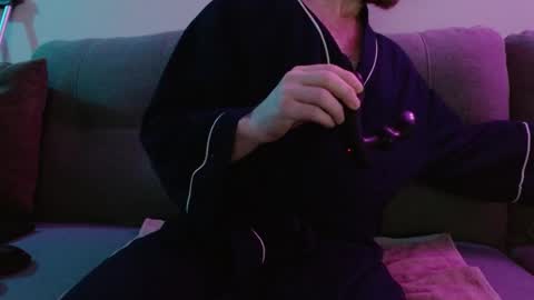 Snapshot of bobbyenglish69 chatting on 6, 3, 2025 Bobby English online show from 6, 3, 2025