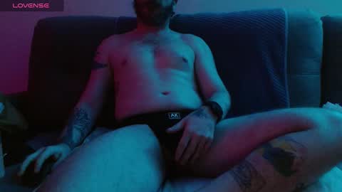 Snapshot of bobbyenglish69 chatting on 30, 9, 2025 Bobby English online show from 30, 9, 2025