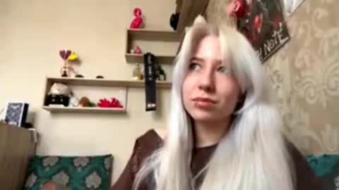 Snapshot of bobbyyoukers chatting on 1, 3, 2026 Alisha online show from 1, 3, 2026