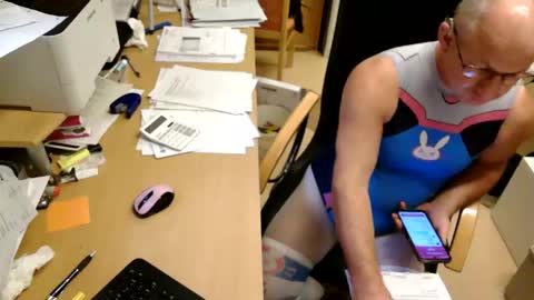 bodymen1 online show from 4, 12, 2025