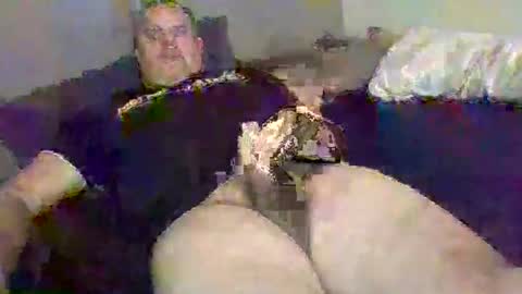 Snapshot of boidady chatting on 22, 11, 2025 emilio online show from 22, 11, 2025