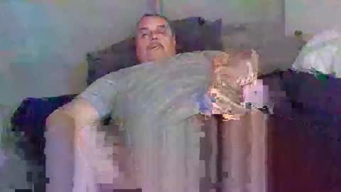 Snapshot of boidady chatting on 28, 11, 2025 emilio online show from 28, 11, 2025