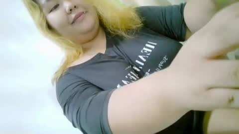 Snapshot of bombastic_darla chatting on 13, 9, 2025 bombastic_darla online show from 13, 9, 2025