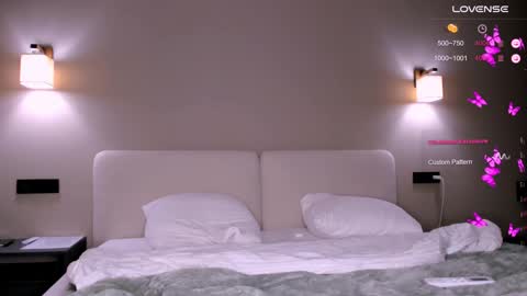 Snapshot of bondgirl4fun chatting on 20, 12, 2024 Olly online show from 20, 12, 2024