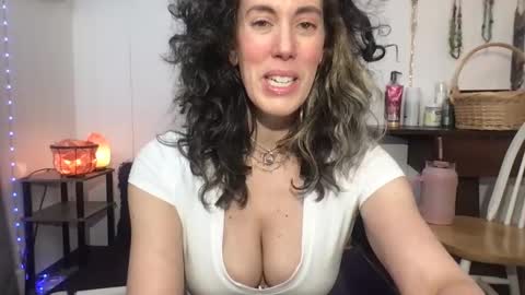 Snapshot of bonfirebonnie chatting on 23, 1, 2025 Bonnie online show from 23, 1, 2025