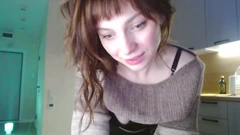 Snapshot of bonjourlabelle chatting on 1, 1, 2025 Mary 3 live time content 18 online show from 1, 1, 2025