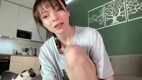 Snapshot of bonjourlabelle chatting on 6, 11, 2025 Mary 3 live time content 18 online show from 6, 11, 2025