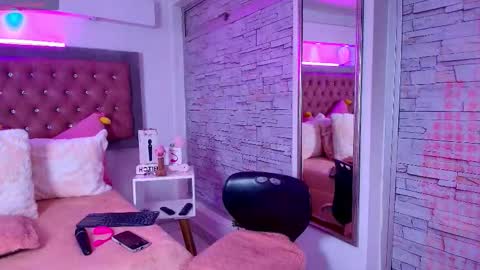 i AM Bonnie  online show from 24, 10, 2025