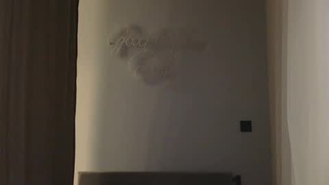 Snapshot of bonne_chance chatting on 24, 2, 2025 bonne_chance online show from 24, 2, 2025