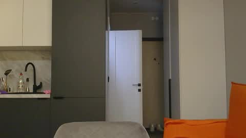 Snapshot of bonne_chance chatting on 23, 11, 2025 bonne_chance online show from 23, 11, 2025