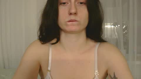 Snapshot of bonne_chance chatting on 25, 11, 2025 bonne_chance online show from 25, 11, 2025