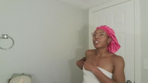 Snapshot of bonneebi chatting on 5, 7, 2026 bonneebi online show from 5, 7, 2026