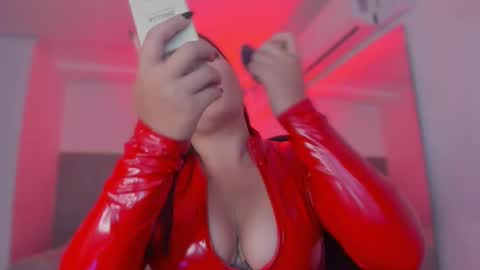 Bonnie  online show from 16, 11, 2025