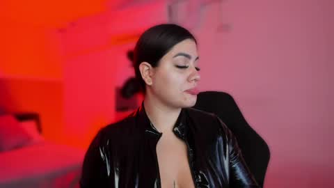 Bonnie  online show from 26, 5, 2026