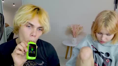 Jessy  Mark online show from 9, 9, 2025