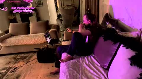 Bonnie and Clyde online show from 28, 2, 2026