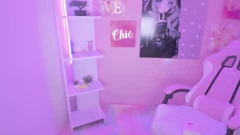 Bonnie online show from 7, 2, 2025