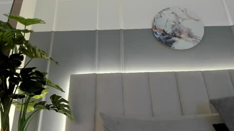 Snapshot of bonnie_bloom chatting on 1, 3, 2025 Bonnie online show from 1, 3, 2025