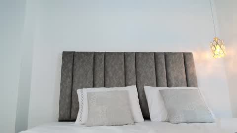 Snapshot of bonnie_bloom chatting on 25, 10, 2025 Bonnie online show from 25, 10, 2025