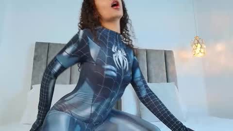 Snapshot of bonnie_bloom chatting on 1, 11, 2025 Bonnie online show from 1, 11, 2025