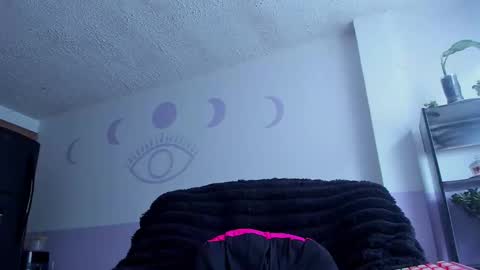 Snapshot of bonnie_moon_ chatting on 22, 11, 2025 Bonnie Help me reach 500 likes online show from 22, 11, 2025