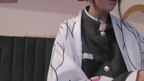   online show from 9, 2, 2025