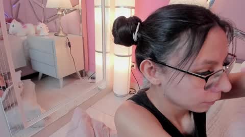 Snapshot of bonniepark_ chatting on 26, 12, 2024 Bonnie online show from 26, 12, 2024