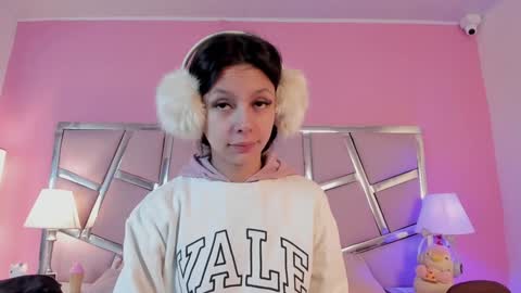 Snapshot of bonniepark_ chatting on 28, 12, 2024 Bonnie online show from 28, 12, 2024