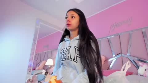 Snapshot of bonniepark_ chatting on 14, 1, 2025 Bonnie online show from 14, 1, 2025