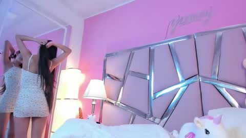 Snapshot of bonniepark_ chatting on 10, 2, 2025 Bonnie online show from 10, 2, 2025