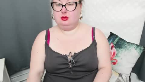 Snapshot of bonnieshining chatting on 5, 1, 2025 Bonnie online show from 5, 1, 2025