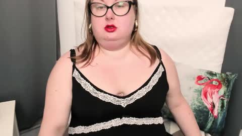 Snapshot of bonnieshining chatting on 3, 2, 2025 Bonnie online show from 3, 2, 2025