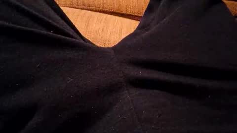 bonny8723 online show from 12, 4, 2026