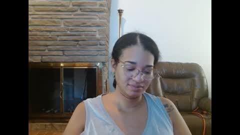 Snapshot of bonvivantb chatting on 19, 9, 2025 Queen Bon Vivantt online show from 19, 9, 2025