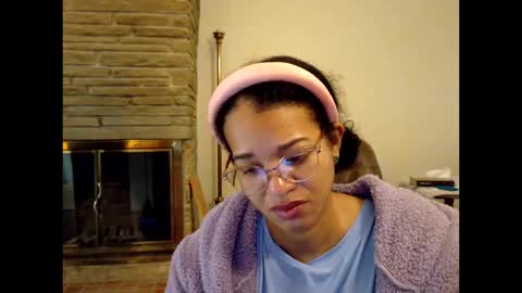 Snapshot of bonvivantb chatting on 15, 10, 2025 Queen Bon Vivantt online show from 15, 10, 2025