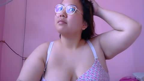 MommyMarie-Singlemom of 2. online show from 17, 5, 2026