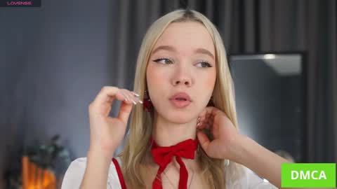 Snapshot of boobybliss chatting on 9, 11, 2025 Alina online show from 9, 11, 2025