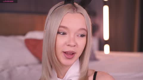 Snapshot of boobybliss chatting on 4, 12, 2025 Alina online show from 4, 12, 2025