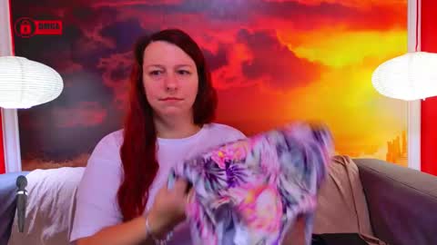 Snapshot of boobyianax chatting on 18, 10, 2025 BoobyIANAx online show from 18, 10, 2025