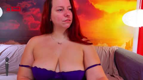 Snapshot of boobyianax chatting on 19, 10, 2025 BoobyIANAx online show from 19, 10, 2025