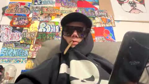 SHY BOY online show from 29, 10, 2025